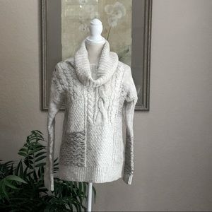 Abercrombie & Fitch Chunky Ivory Patchwork Cable Knit Turtleneck Sweater - M